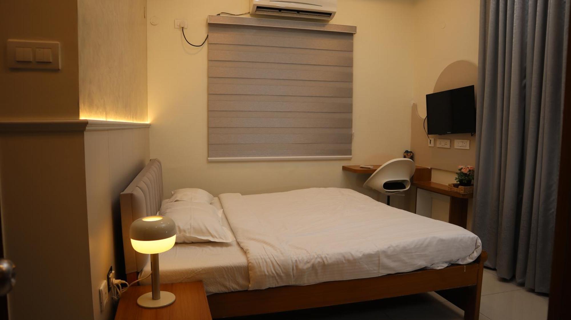 Dcasa Apartment Hotel Hyderabad Esterno foto