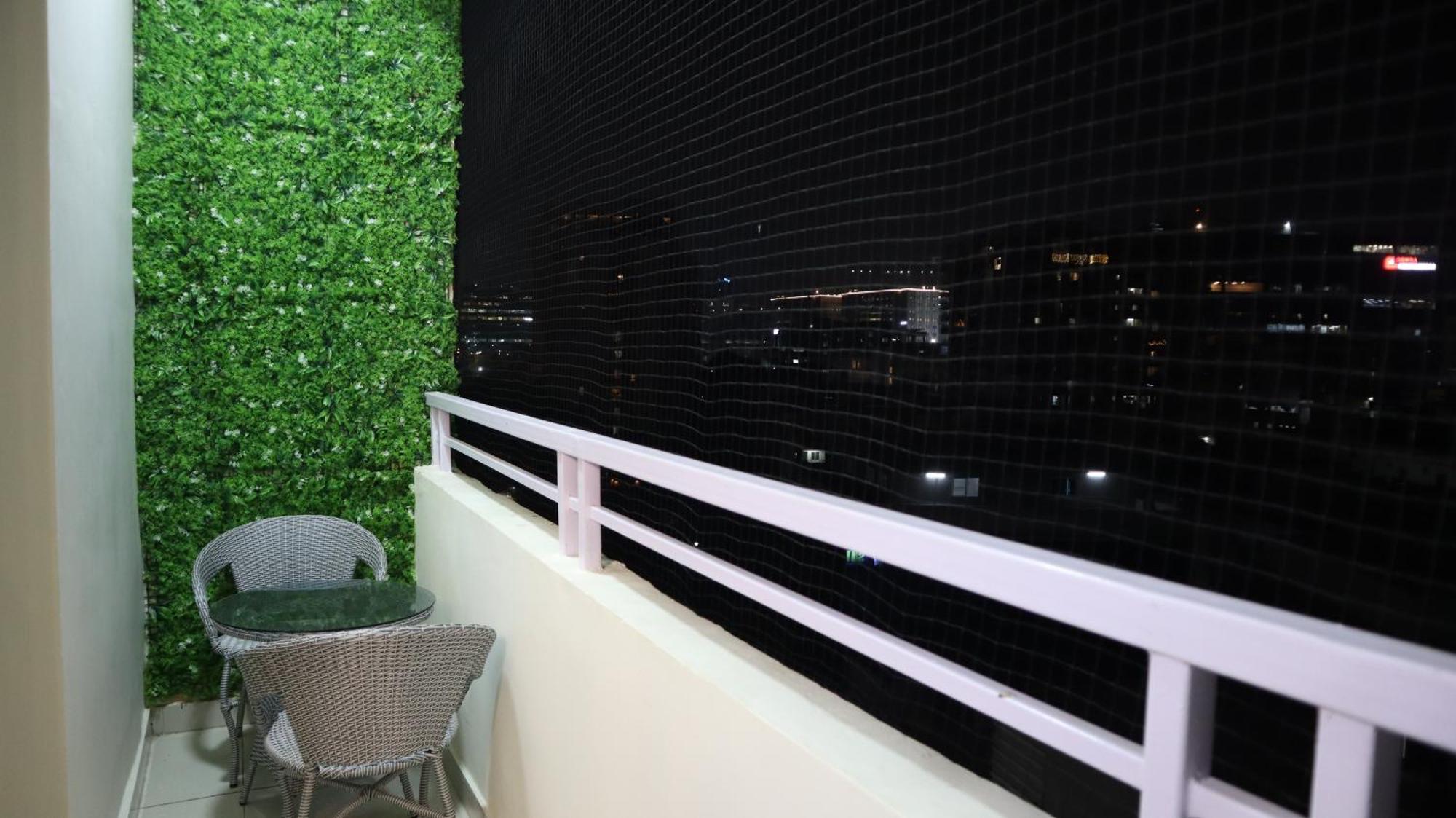 Dcasa Apartment Hotel Hyderabad Esterno foto